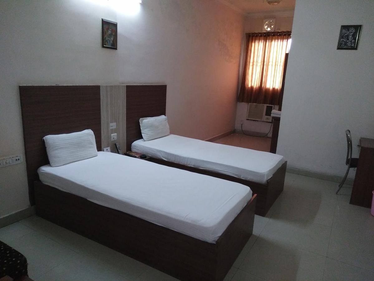 Hotel Shree Sai Shraddha Raigarh Exterior foto